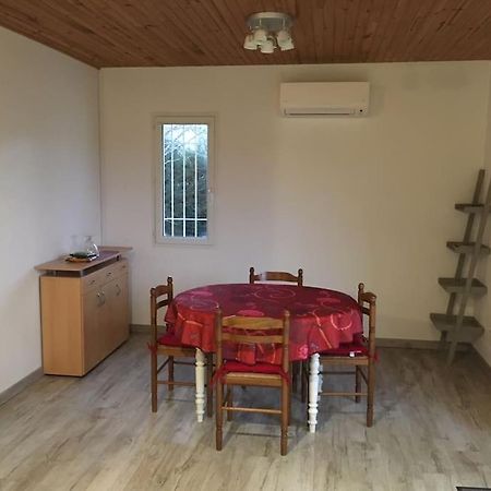 Gite Aux Aspres Logement De 65M² Fontcouverte  Экстерьер фото